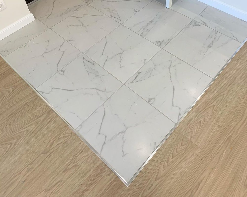 Т-образный порог для кварцвинила 10*4,5 мм 2,7м Хром PCRBC 1045