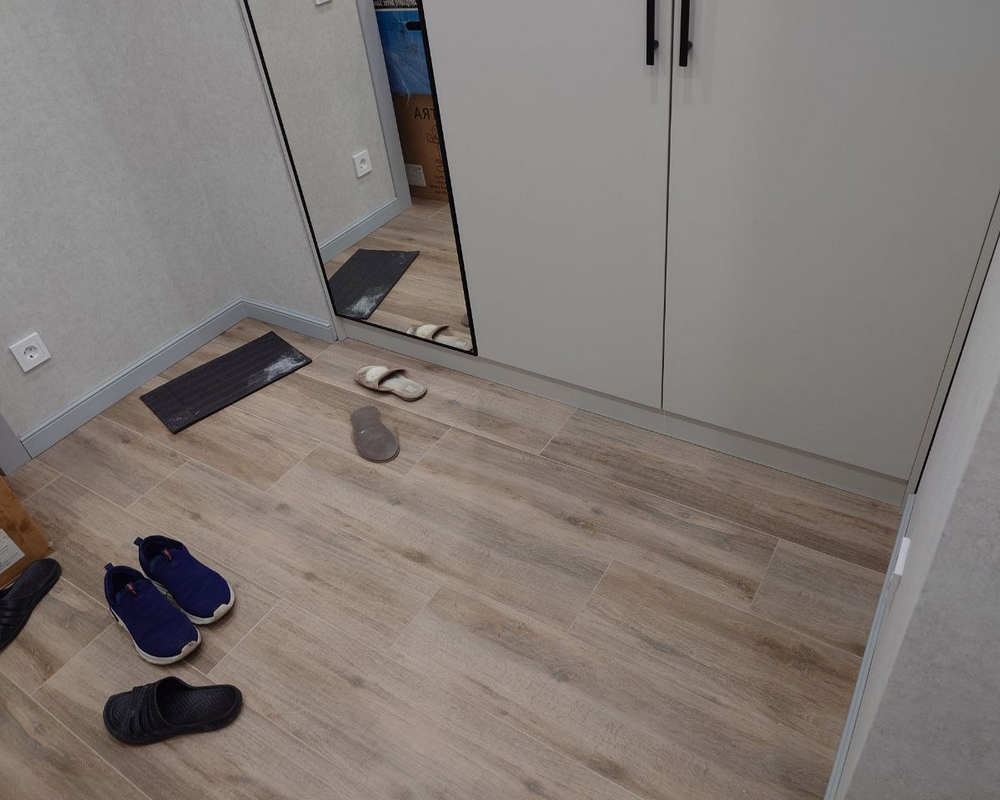 Плинтус полистирол Волшебная Палочка  MSPOL 110 120*15*2000 Окраска включена в стоимость