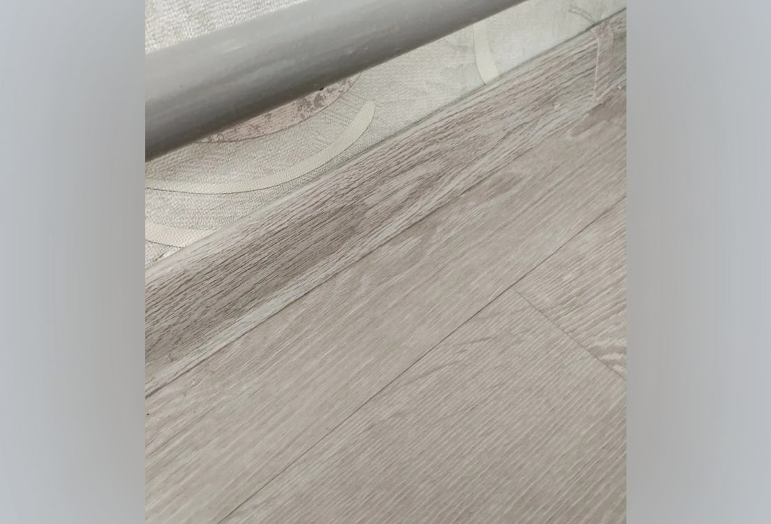 Плинтус ПВХ с кабель-каналом Рико Лео Мультиколор 192 Дуб алмере