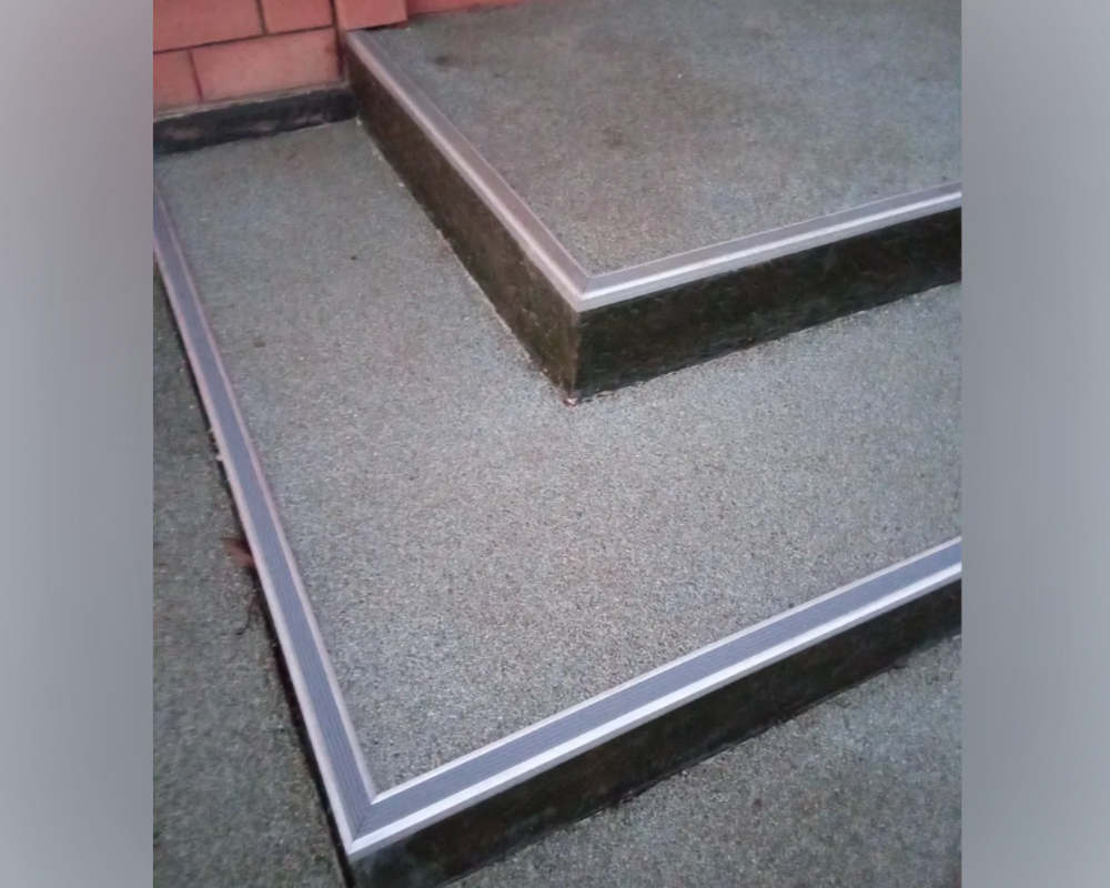 Порог одноуровневый ПС 08.2700.15 Черный