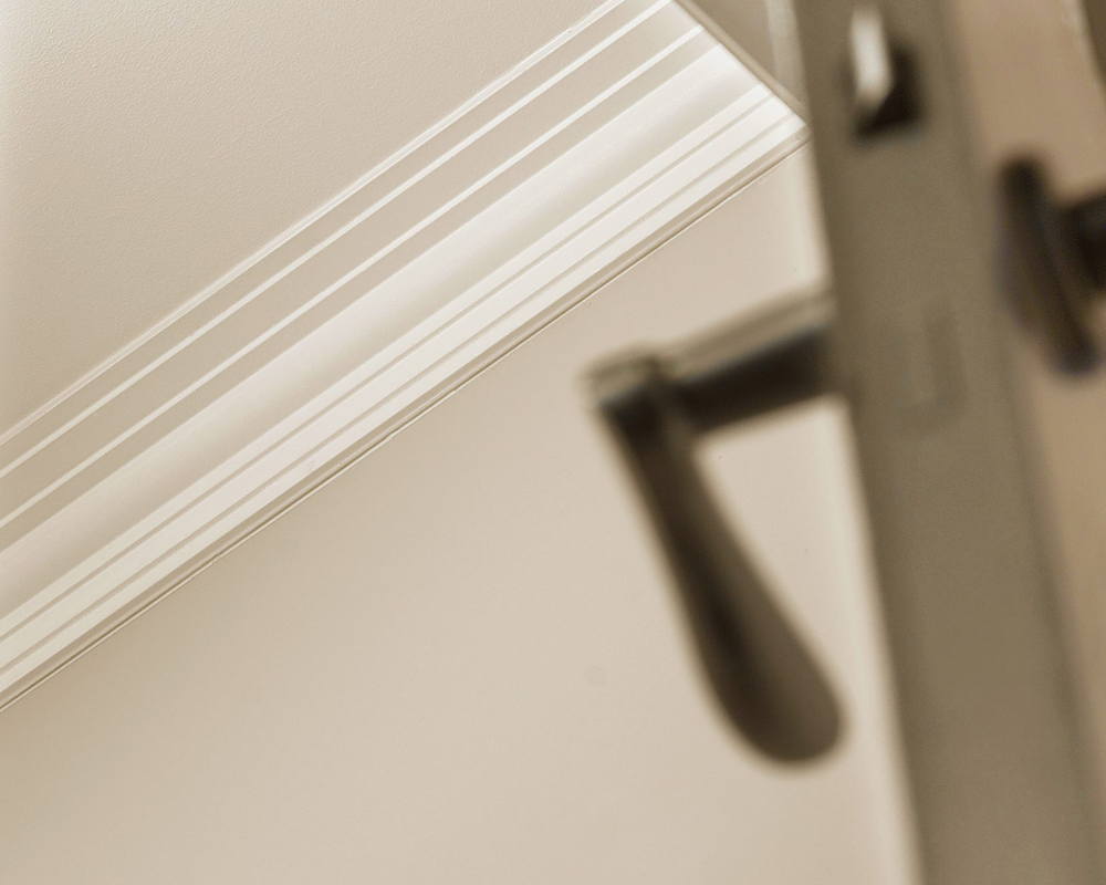 Карниз потолочный NMC WT22 225*105*2000 Белый под покраску