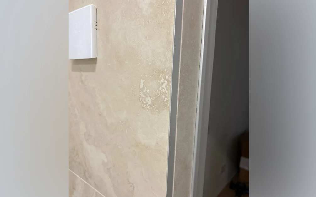 Профиль окантовочный Волшебная палочка MSPK 01.2700.021P Зеркальный антрацит