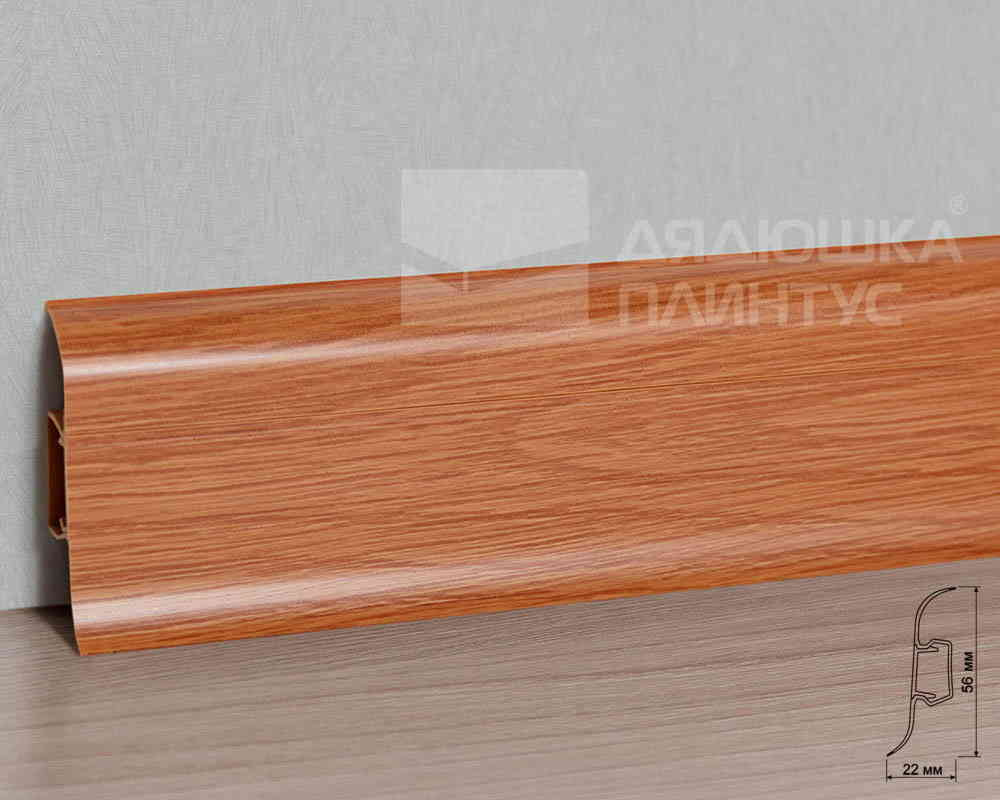 Плинтус ПВХ с кабель-каналом Рико Лео 124 Дуб янтарный