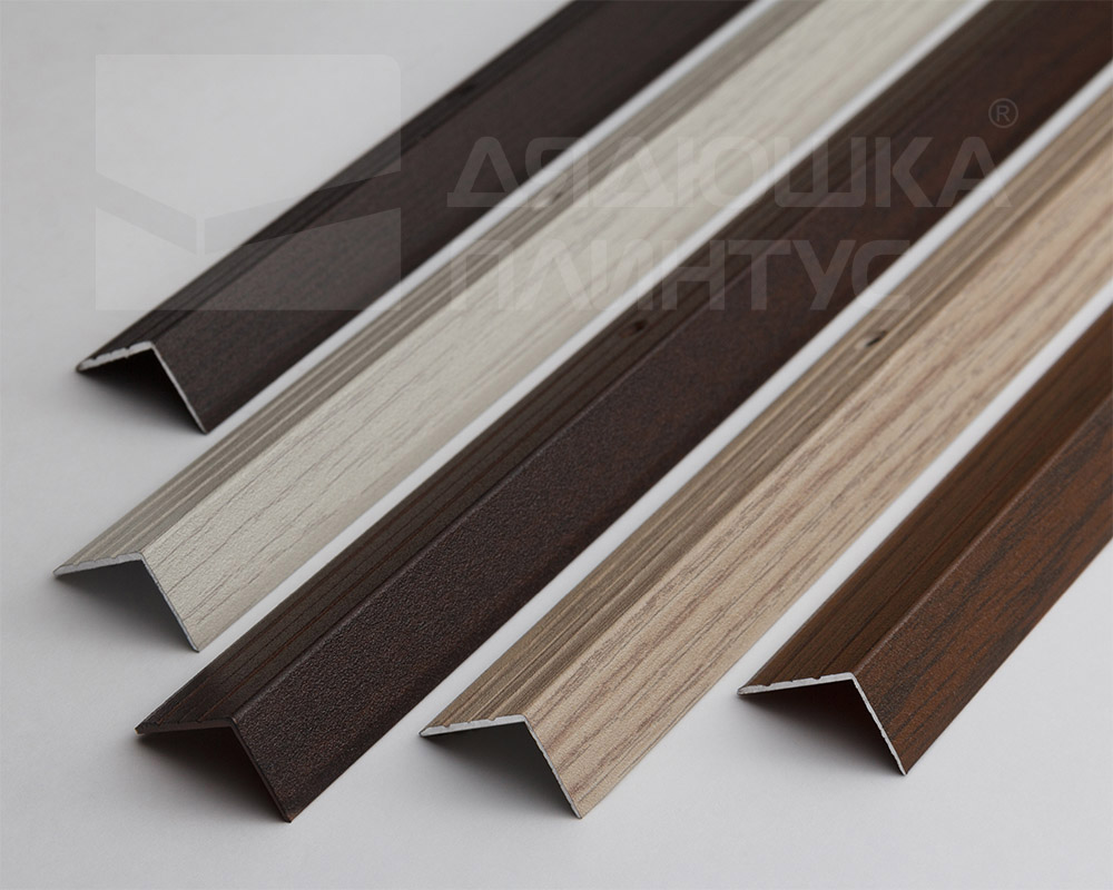 Порог угловой ПУ 03.2700.285 Клен