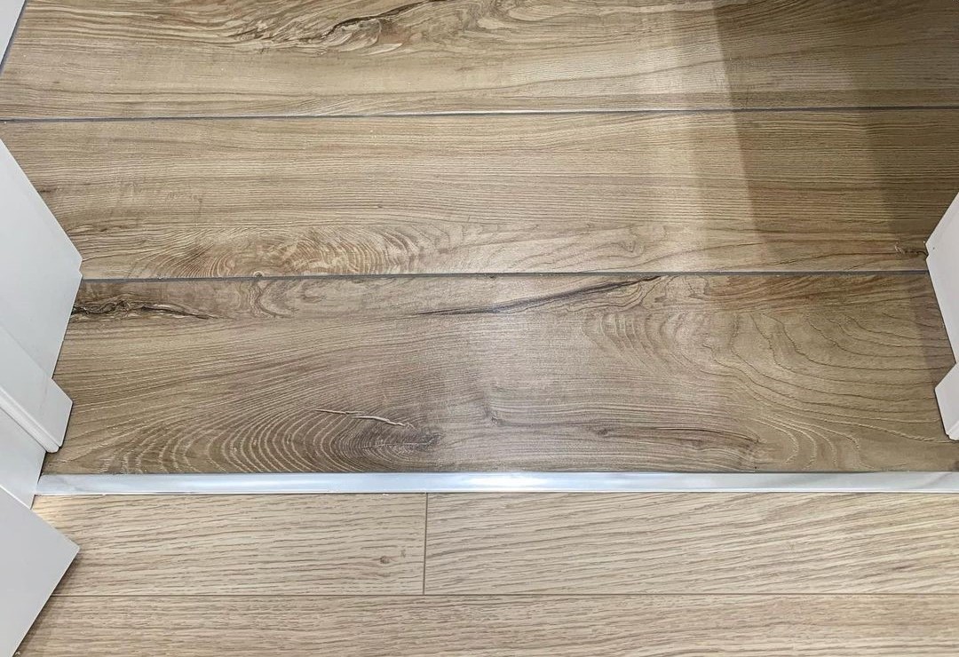 Профиль Т-образный Волшебная палочка MSPS 09.2700.01L Серебро люкс