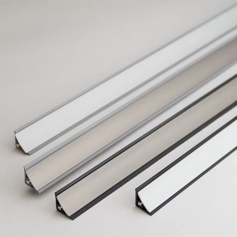 Алюминиевый плинтус для столешницы AP860 14х14х3,0 анод. серебро (фур-ра 494-203) (8)