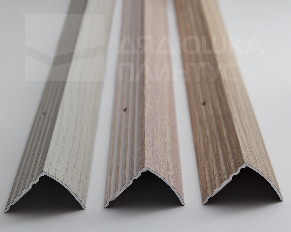 Порог угловой ПУ 04.2700.245 Дуб дымчатый