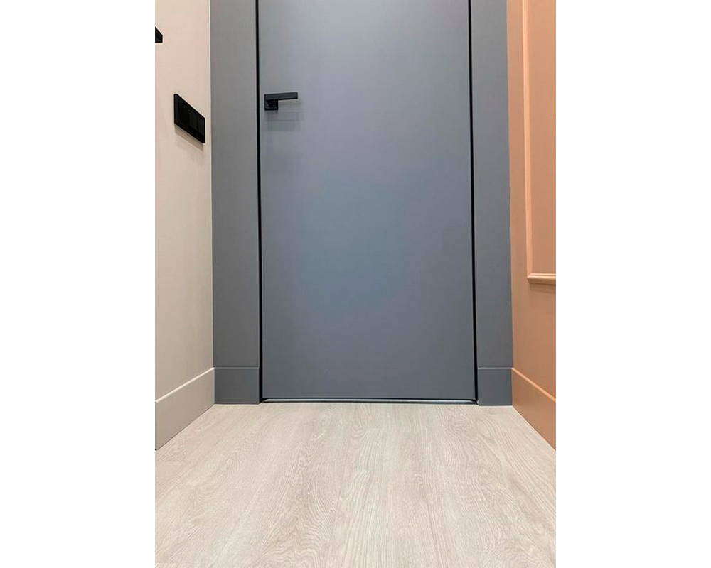 Плинтус из полистирола высокой плотности HI-WOOD B90V1L 90х14мм 2,0м