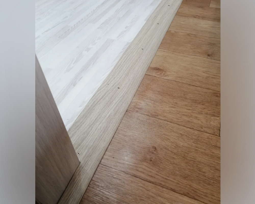 Порог одноуровневый MSA60.900.106 Ясень белый