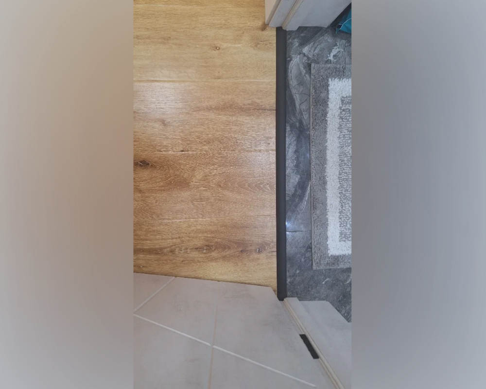 Самоклеящийся порог ЛС 35.1800.4095 Дуб венге