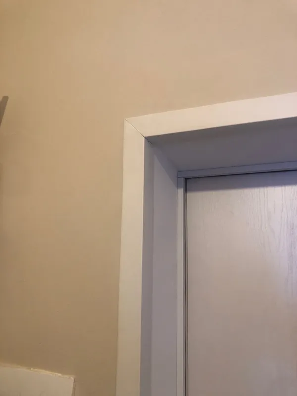 Угол ПВХ 60*60*2,7 м Белый