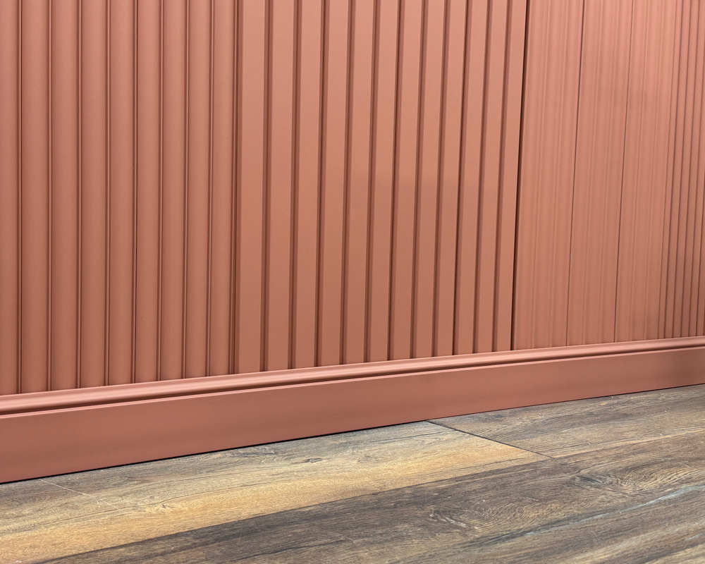 Плинтус из полистирола высокой плотности NMC Wallstyl FL2 Белый