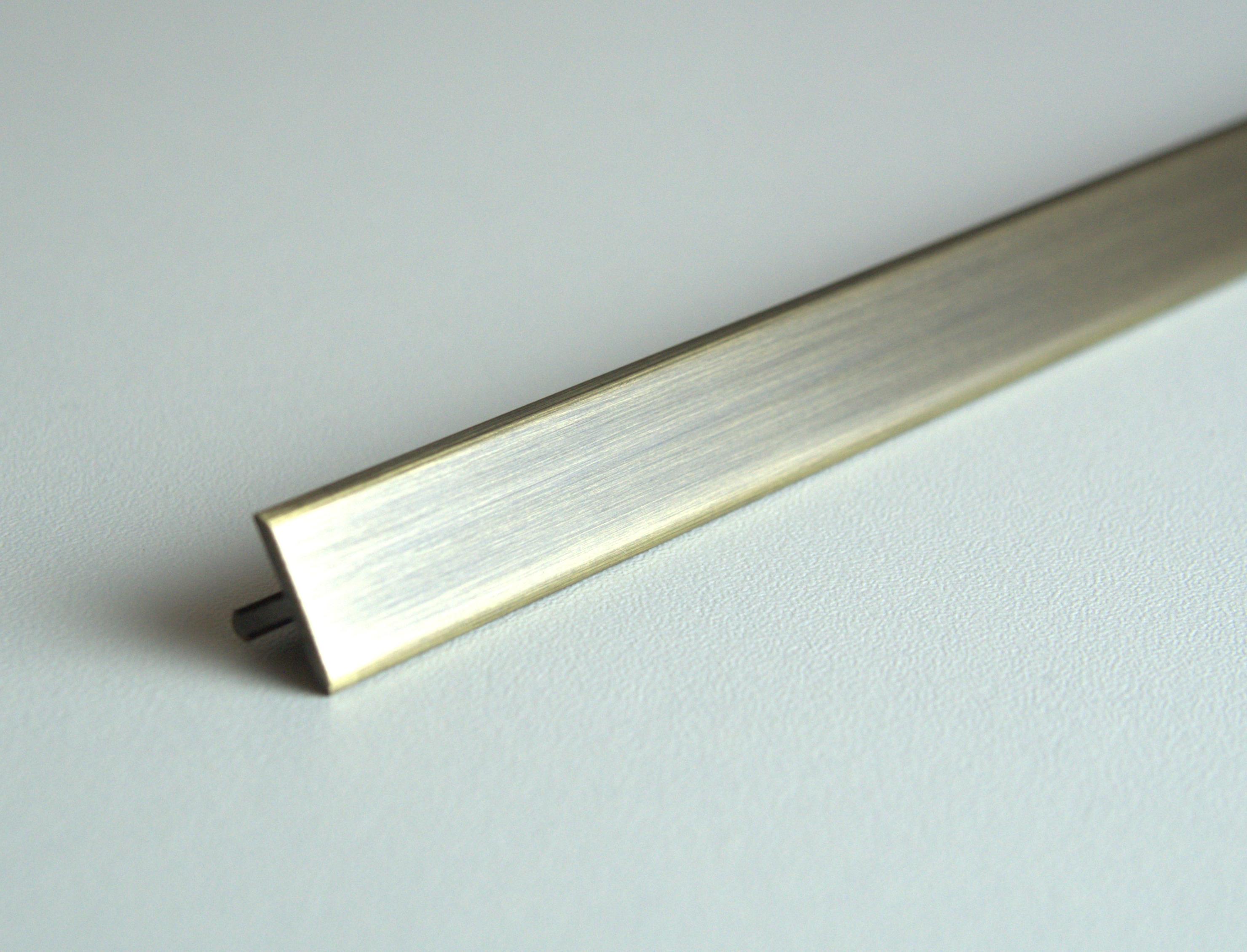 Профиль Т-образный латунь под бронзу 14мм 2,7м MSPCROB 149