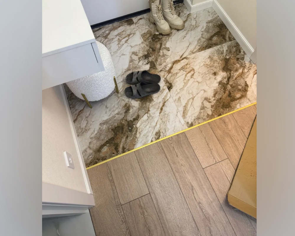 Т-образный порог для кварцвинила 10*4,5 мм 2,7м Блестящее золото PCRBO 1045