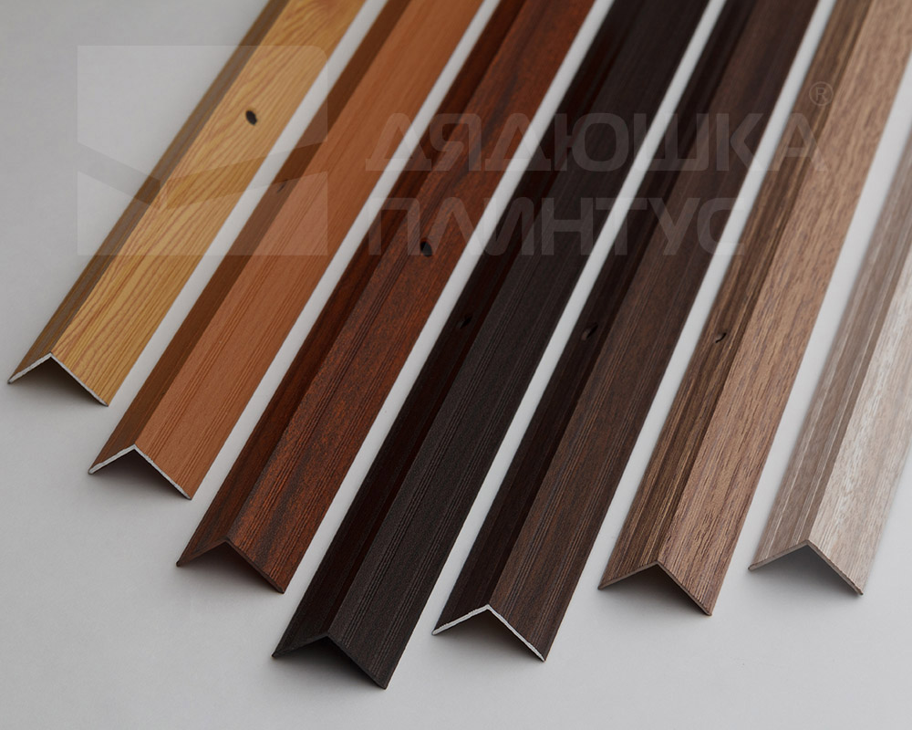 Порог угловой ПУ 05.900.094 Венге