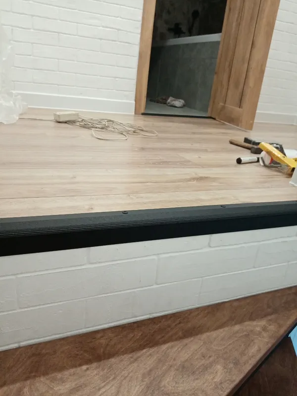 Порог угловой ПУ 02.900.088 Орех