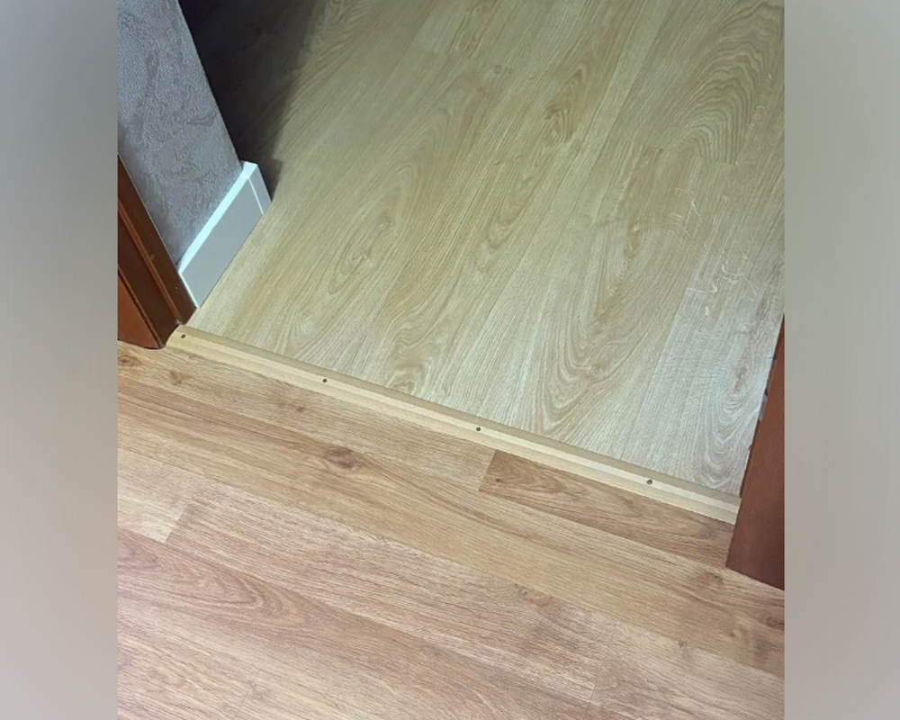 Порог одноуровневый MSA37.900.051 0,9 м Сосна жемчужная