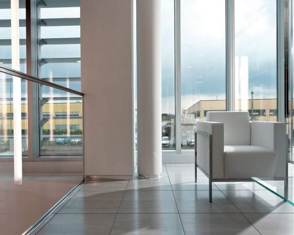 Плинтус из нержавеющей стали Пл 60-2НСП.2700.001