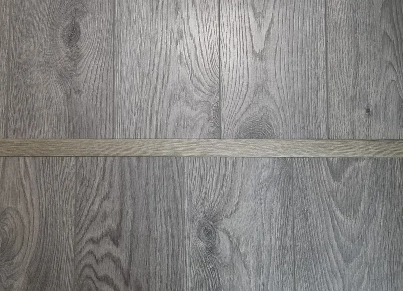 Алюминиевый  профиль ПТ-18 (11384PX)  бежевый муар 2,7 м.