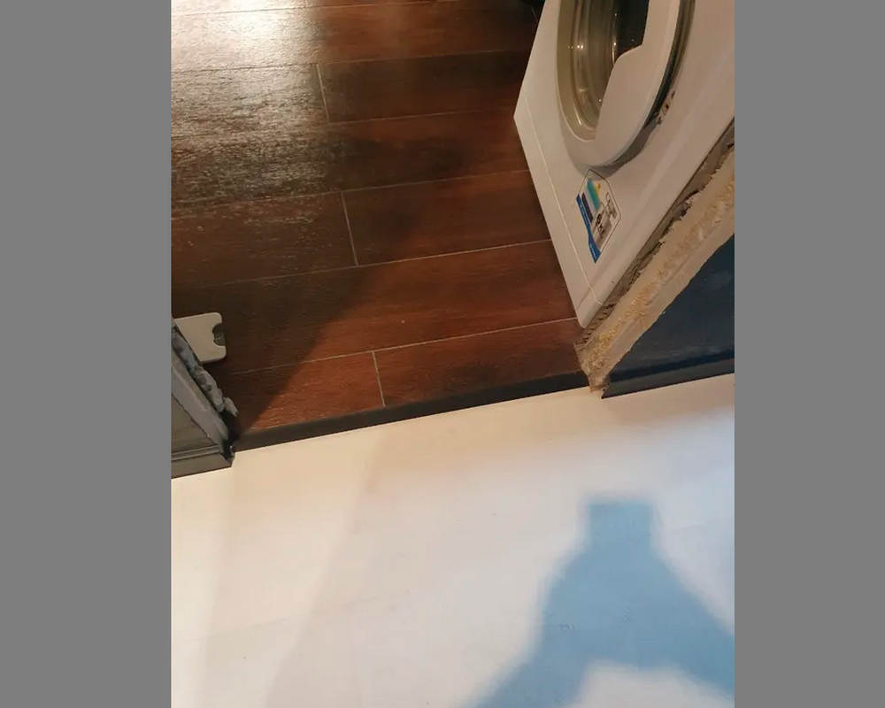 Самоклеящийся порог ЛС 35.900.4077 Махагон