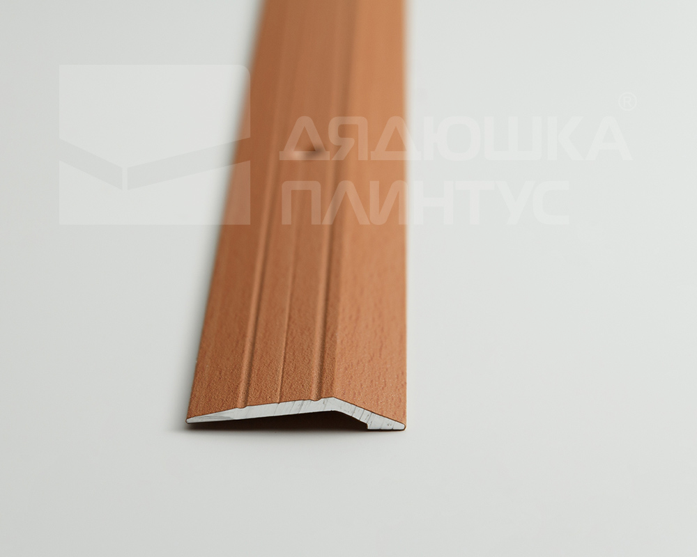 Порог разноуровневый ПР 03.900.083 Бук