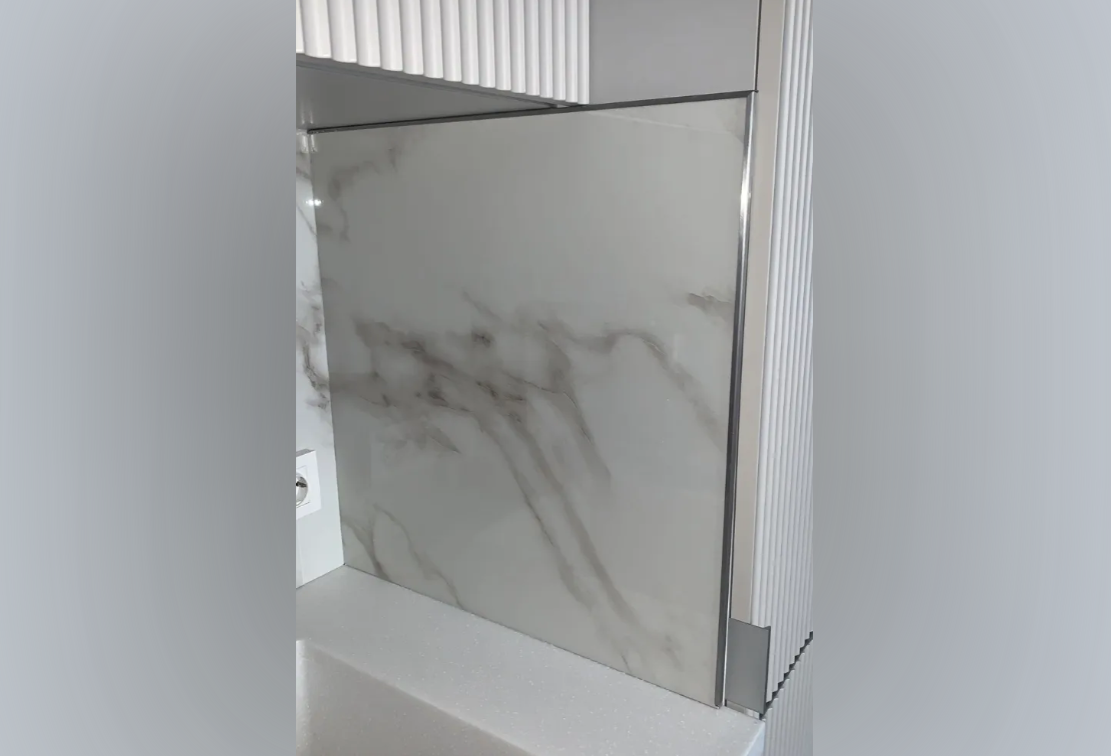 Профиль окантовочный Волшебная палочка MSPK 01-6.2700.01L 6мм 2,7м Серебро Люкс