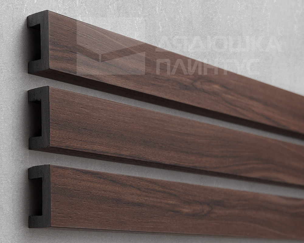 Молдинг из полистирола высокой плотности HI-WOOD LB40 BR395 40х20ммх 2,7м