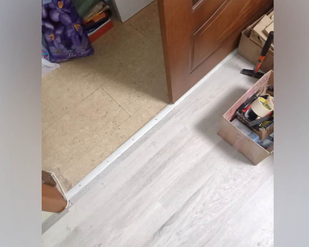 Порог одноуровневый MSA37.900.050 0,9 м Дуб муссон грей