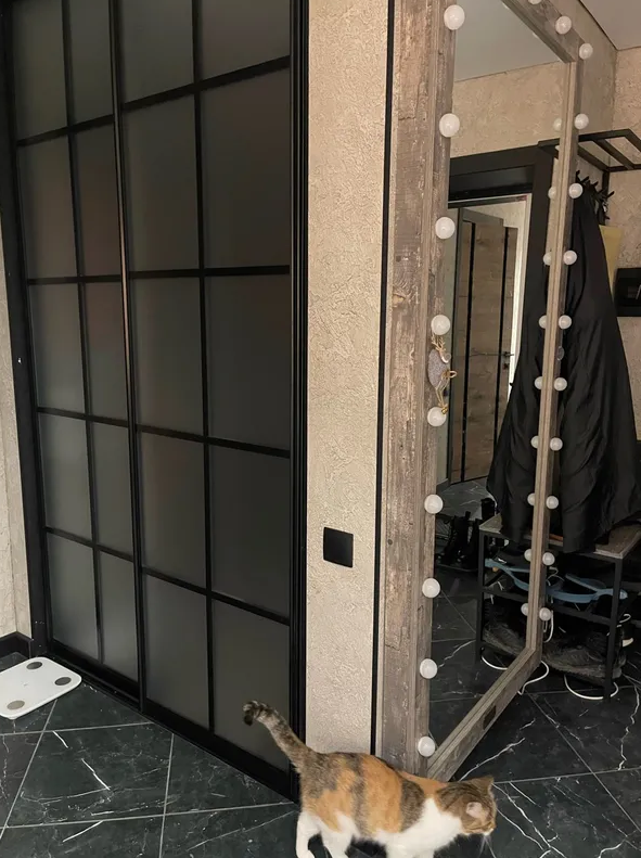 Угол декоративный Уп 01-27.2700.559 (10х10 мм)