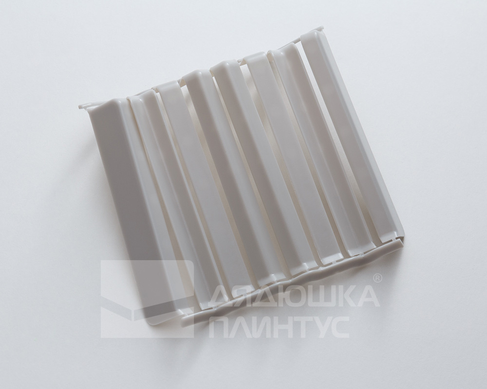 Накладки для плинтуса прямоугольный 80мм Идеал Дюра 002 Светло-серый