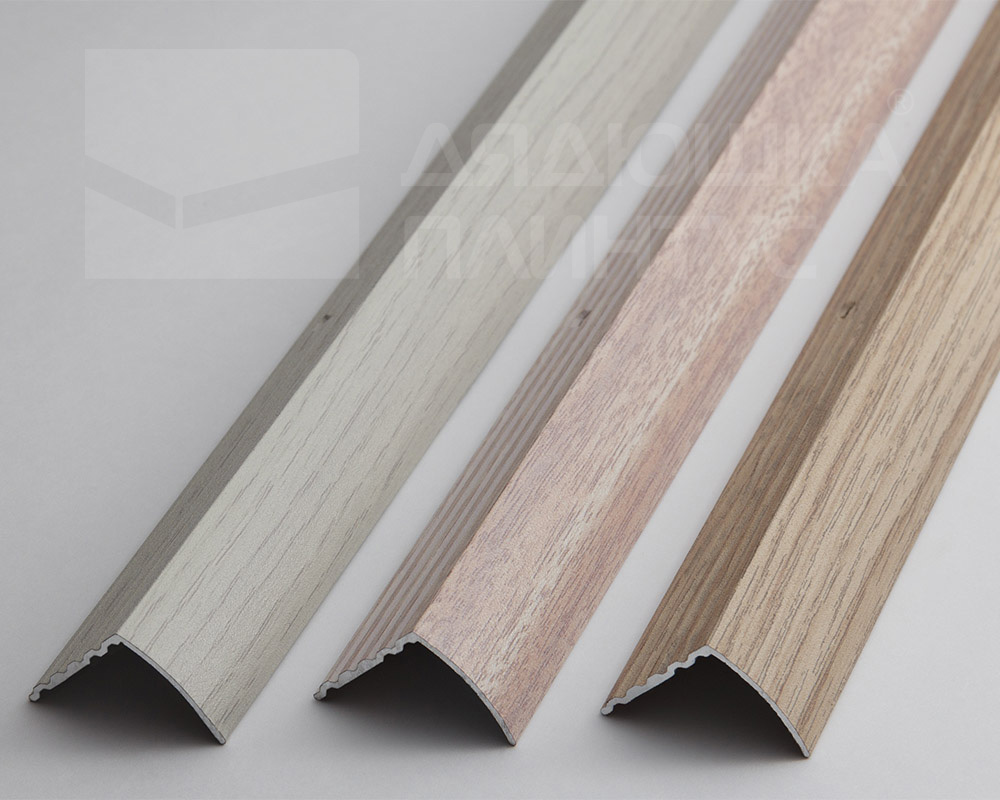 Порог угловой ПУ 04.2700.286 Пробка