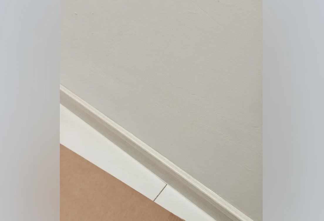 Плинтус ПВХ Cezar матовый с мягким краем HI-LINE PRESTIGE 281 Дуб масала