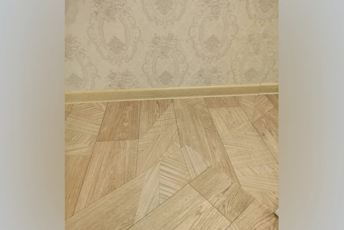 Плинтус ПВХ Волшебная палочка 58мм 2,2м 5814