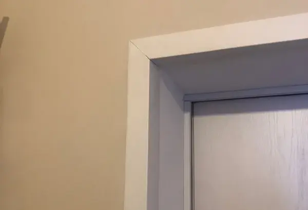 Угол декоративный Уп 14-27.2700.501л