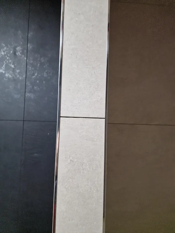 Профиль П-образный Волшебная палочка MSPP 04-8.2700 Антрацит блестящий